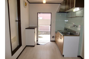 Kitchen. Other Room No. Dishes like the recommended kitchen