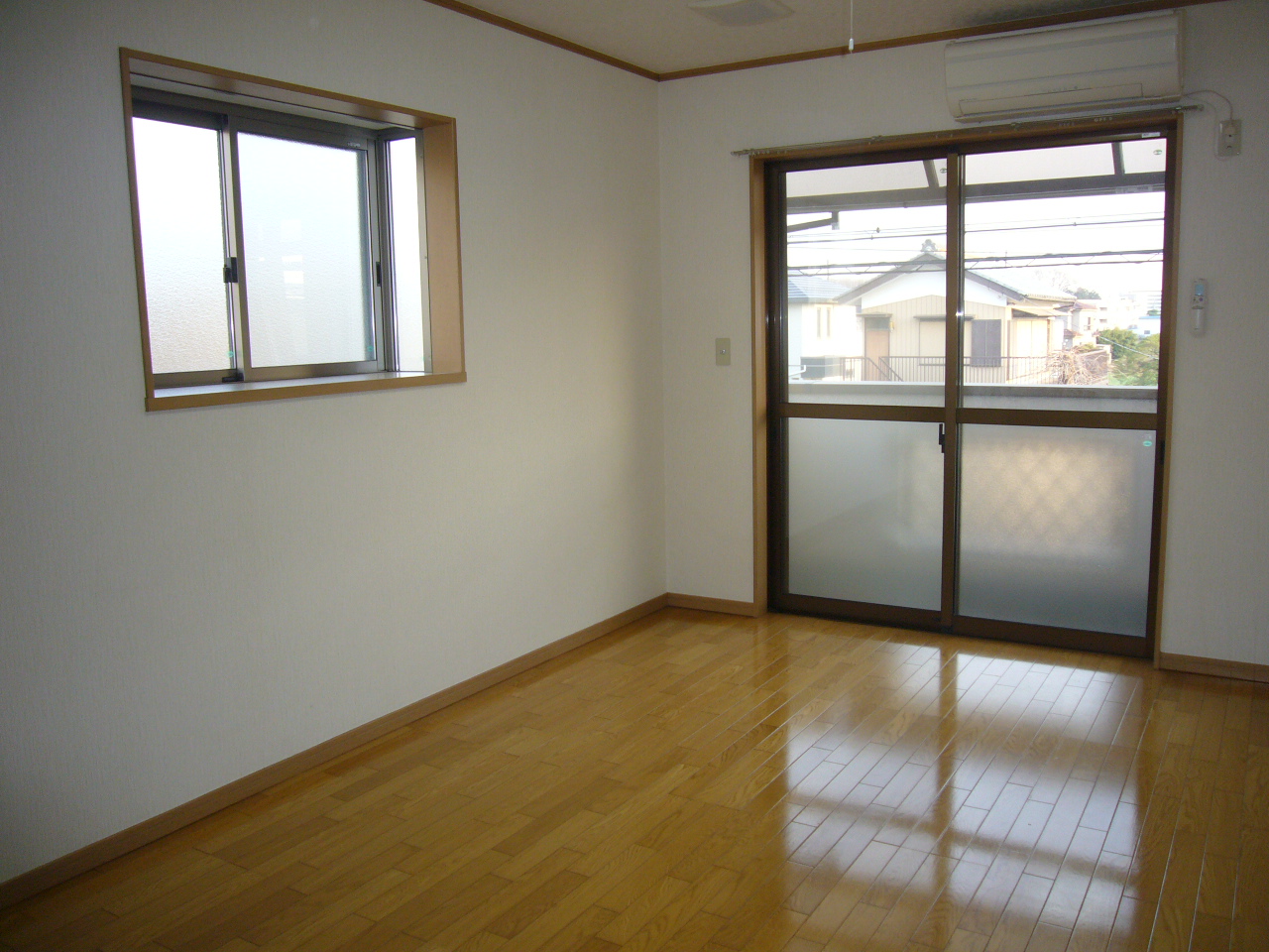 Living and room. Other Room No.