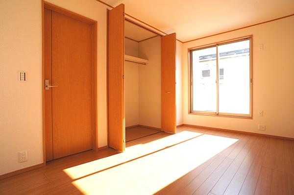 Non-living room. Building 2