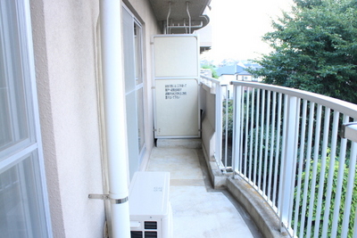 Other Equipment. Balcony