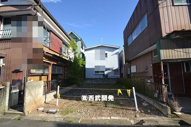 Local appearance photo. Local (10 May 2013) Shooting