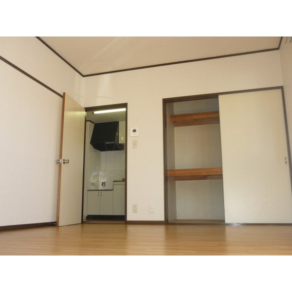 Living and room. Other Room No.