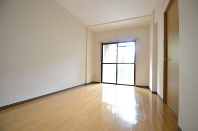 Other Equipment. Western style room