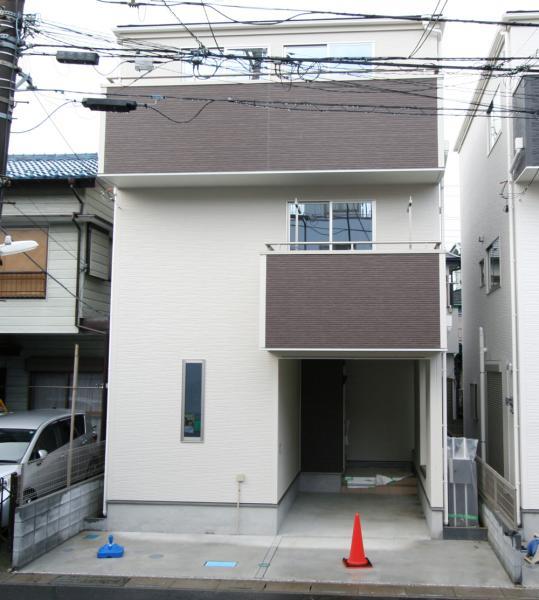 Local appearance photo