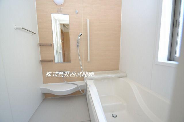 Bathroom.  [Building 3] Indoor (12 May 2013) Shooting