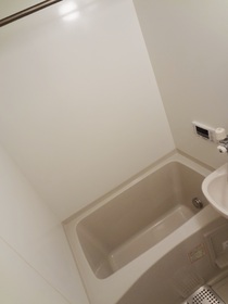 Bath. Reheating ・ Bathroom with dry.