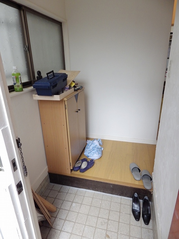 Entrance. During now renovation ☆