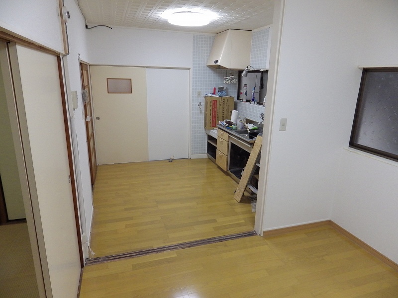 Kitchen. During now renovation ☆