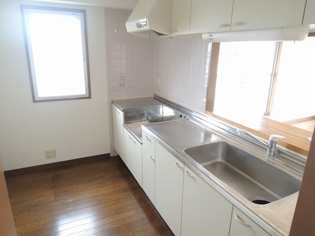 Kitchen. Popular counter kitchen