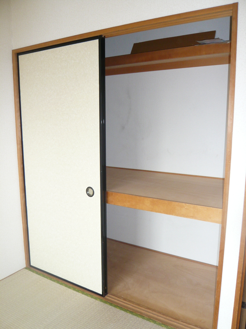 Receipt. ■ Same apartment It is similar to photo