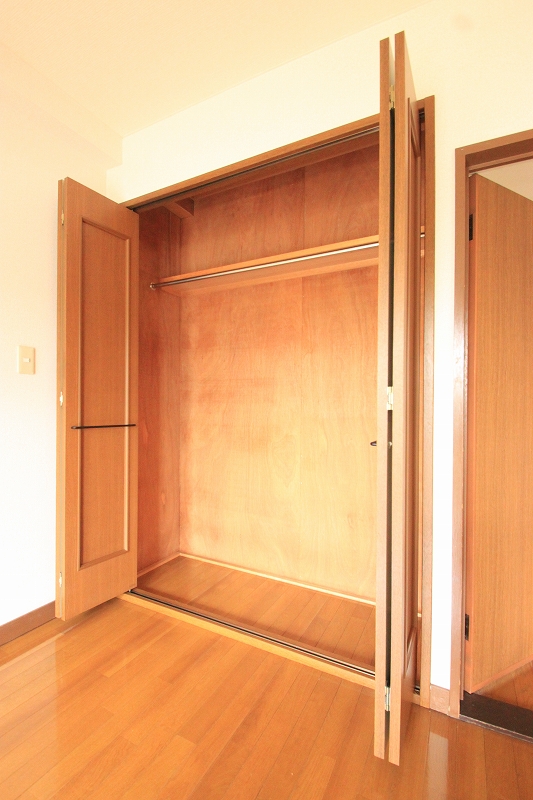 Receipt. ■ Same apartment It is similar to photo