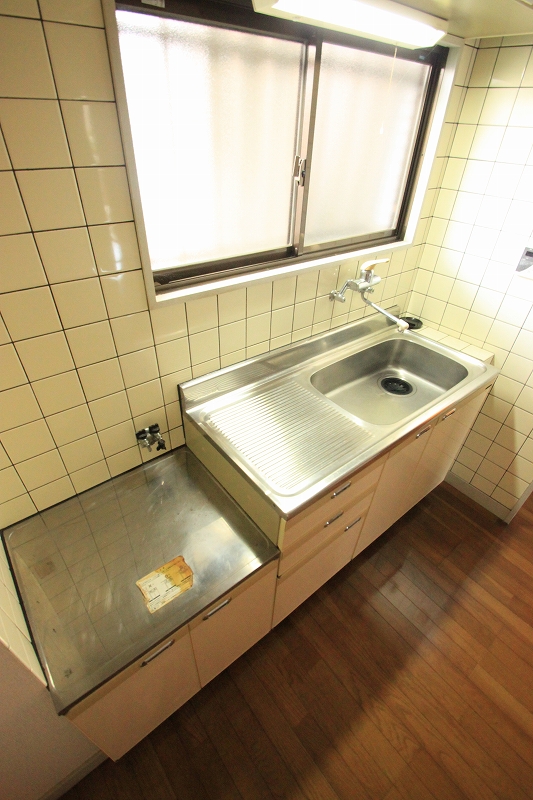 Kitchen. ■ Same apartment It is similar to photo