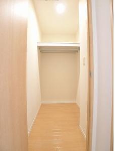 Receipt.  ※ Walk-in closet