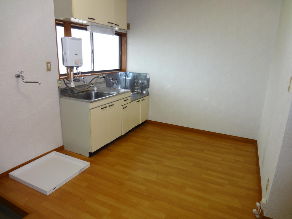 Kitchen. Wide and easy to use