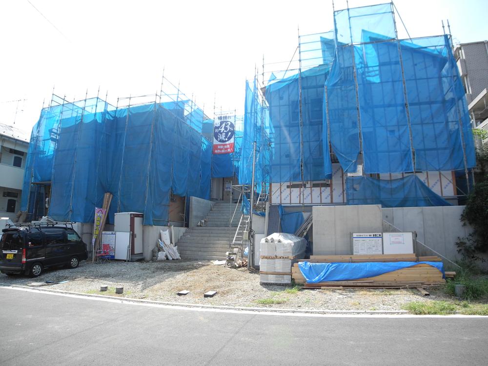 Local appearance photo. Local (11 May 2013) Shooting