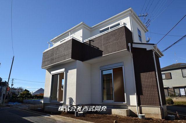 Local appearance photo. Local (12 May 2013) Shooting