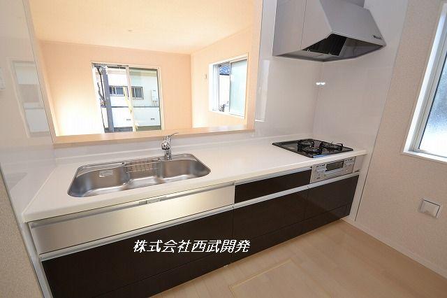 Kitchen. Indoor (September 2013) Shooting