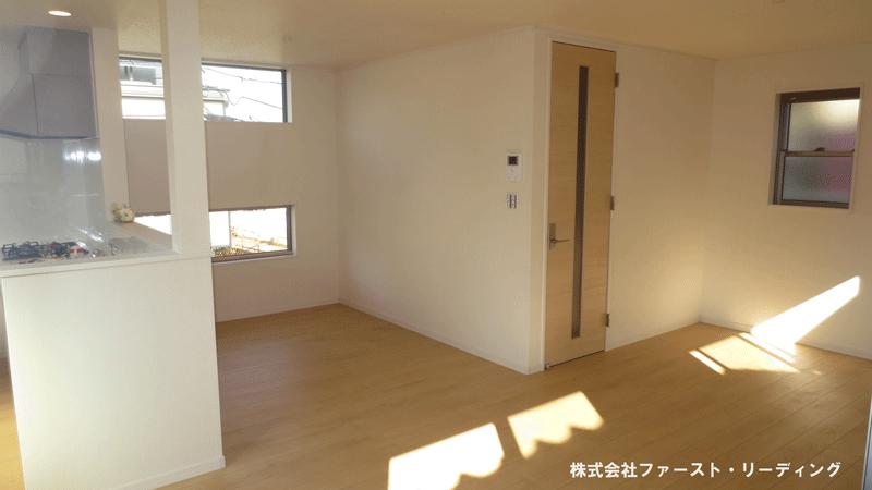 Living. 18 Pledge LDK balcony Home is a party and want to become such a fashionable living space! (December 14, 2013) Shooting