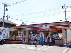Convenience store. 130m to Seven-Eleven (convenience store)