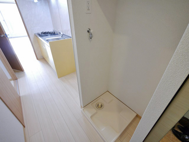 Other room space. Washing machine Storage ☆