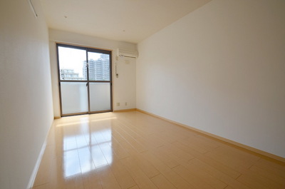 Living and room. Same type