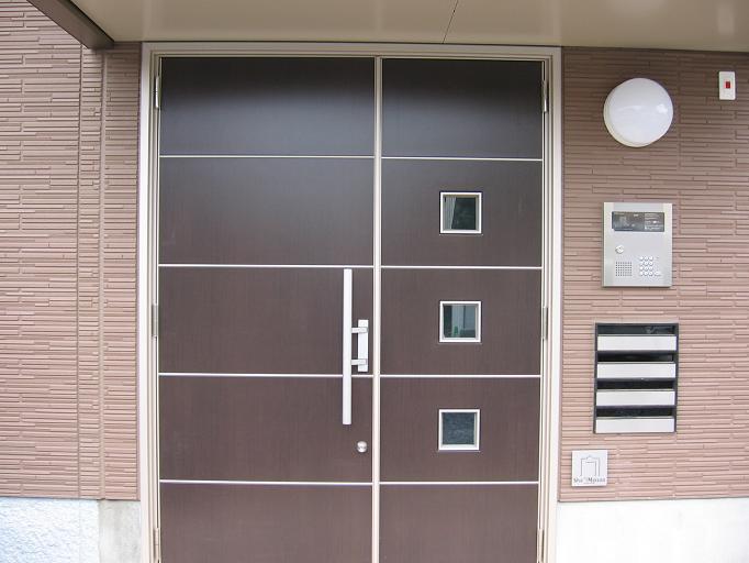 Security. Entrance entrance Auto-lock function