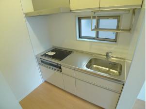 Kitchen.  ※ IH cooking heater