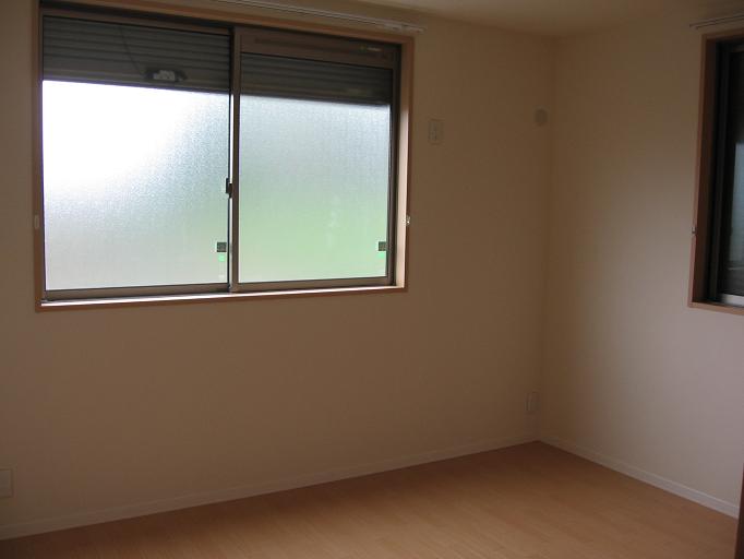 Other room space.  ※ Western-style 6.6 Pledge