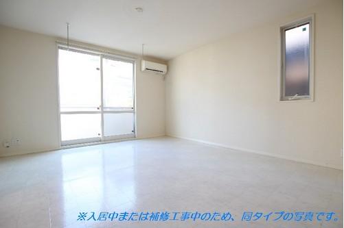 Living and room.  ※ LDK13.8 Pledge