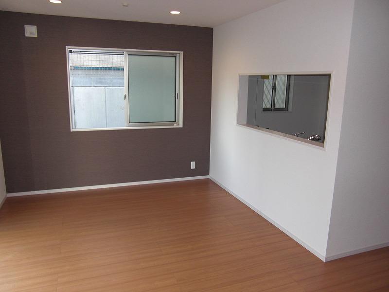 Living. Building 3 room (November 2013) Shooting living