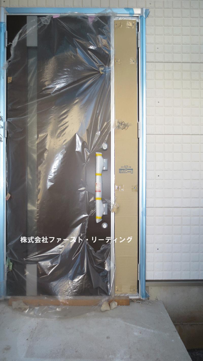 Entrance. During woodwork (November 19, 2013) Shooting