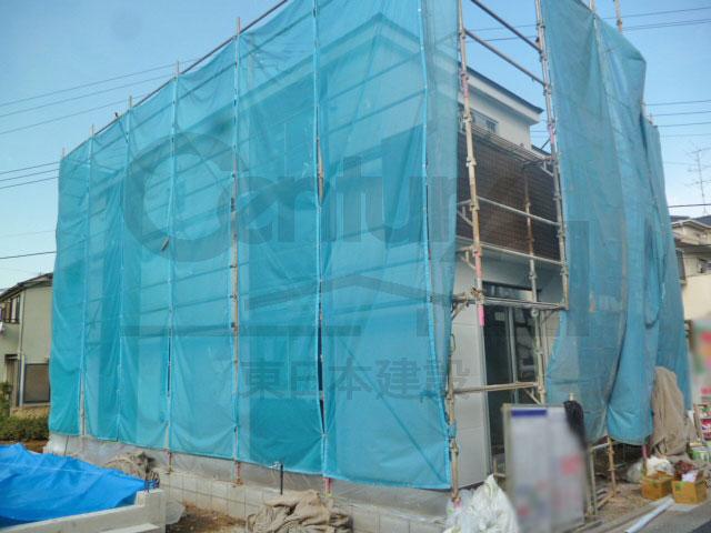 Local appearance photo. Local (11 May 2013) Shooting