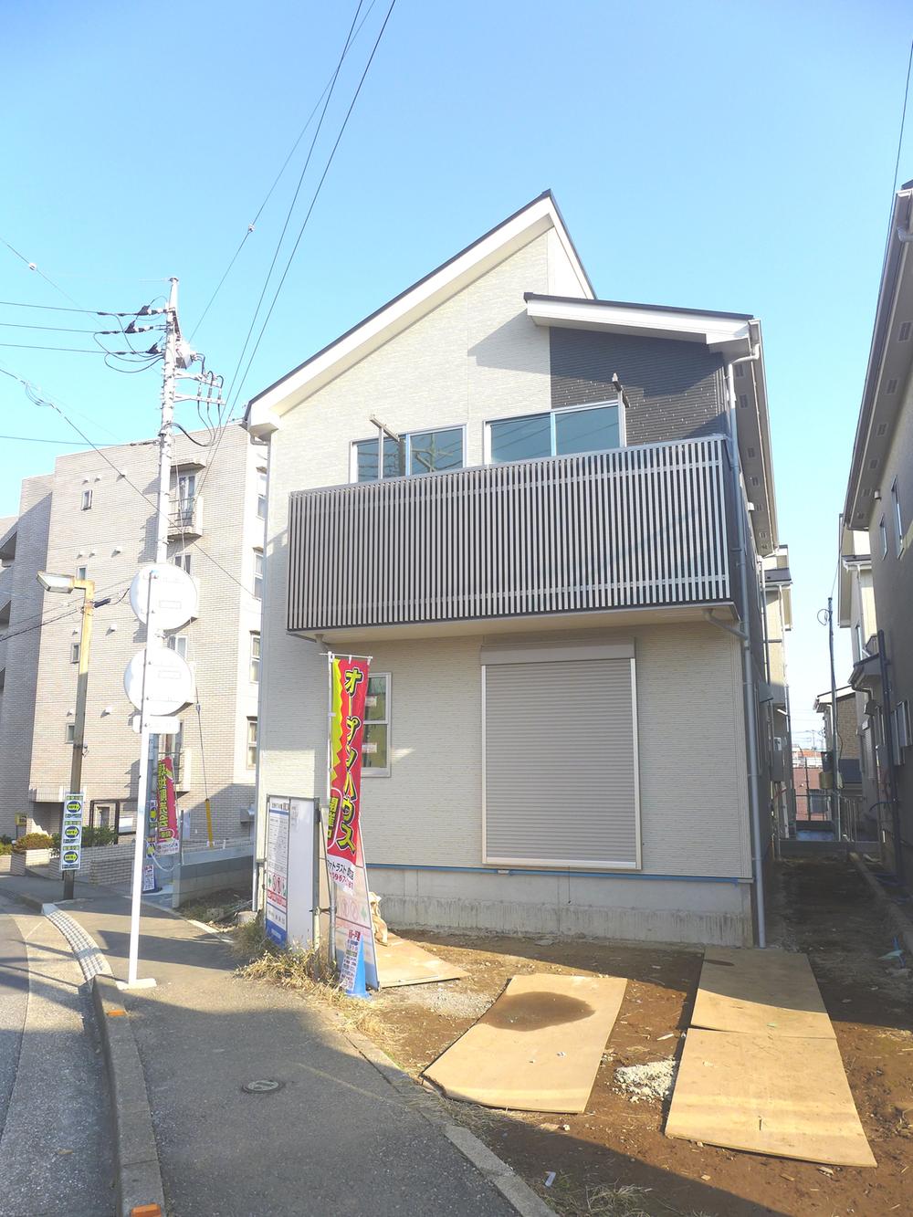 Local photos, including front road