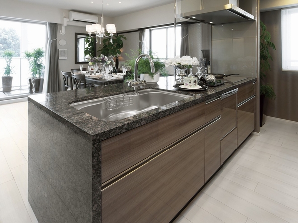 In open-style kitchen, IH cooking heater and slide cabinet has been adopted