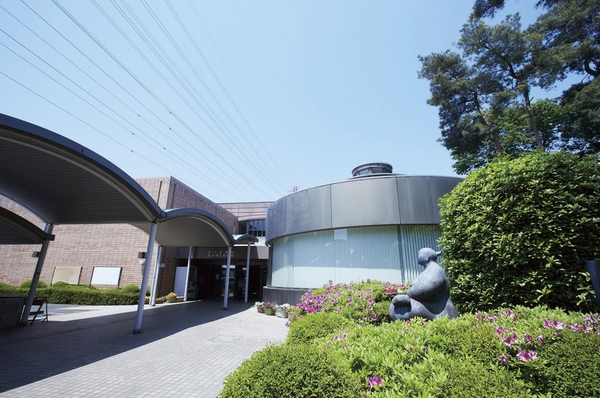 Oi Library (about 1420m)