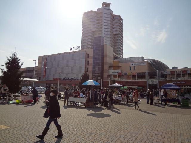 Shopping centre. Kokone Kamifukuoka until the (shopping center) 810m