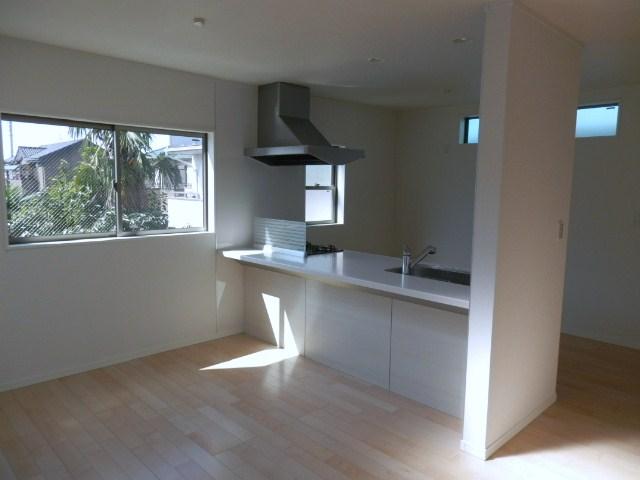 Living. "Building 2" 