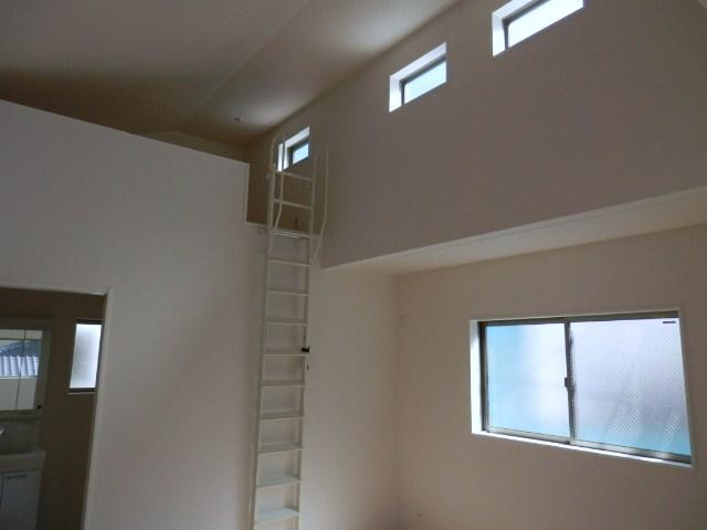 Living. "Building 2" 