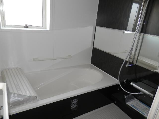 Bathroom. "6 Building"