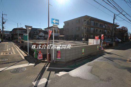 Local photos, including front road. Local (12 May 2013) Shooting