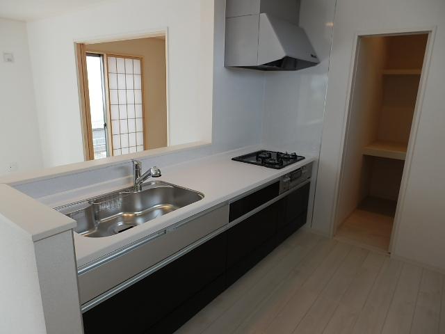 Same specifications photo (kitchen). Same specifications