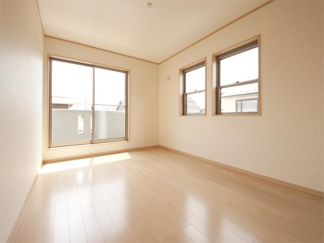 Non-living room. Room (August 2013) Shooting