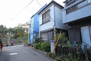 Local photos, including front road. Local (11 May 2013) Shooting