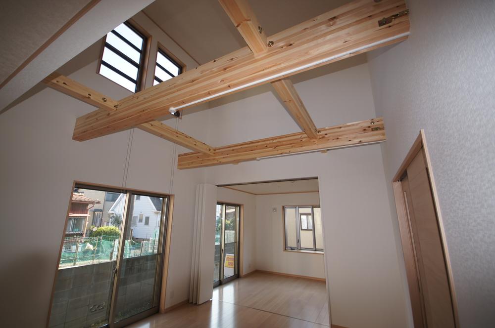 Living. Living top Fukinuki