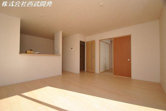 Living. Indoor (12 May 2013) Shooting