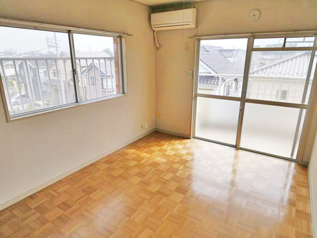 Other room space. Western style room