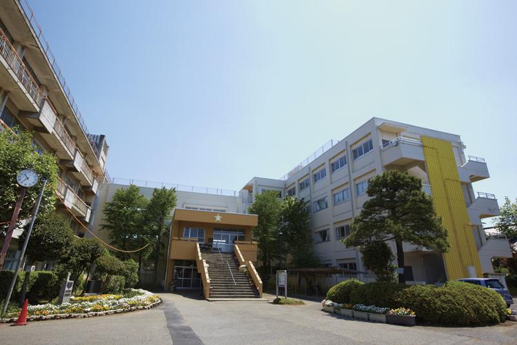 Junior high school. 1480m to municipal Oi West Junior High School