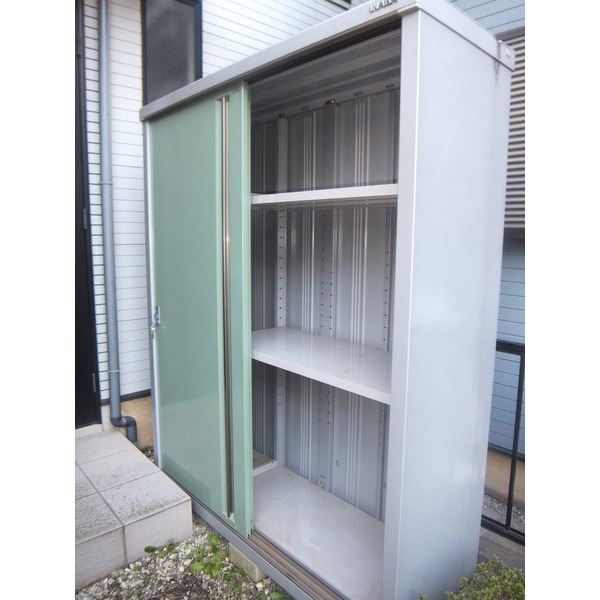 Other. Warehouse, There is outside storage!