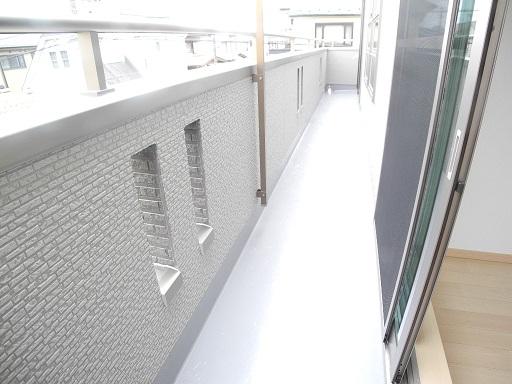 Balcony. Local (12 May 2013) Shooting