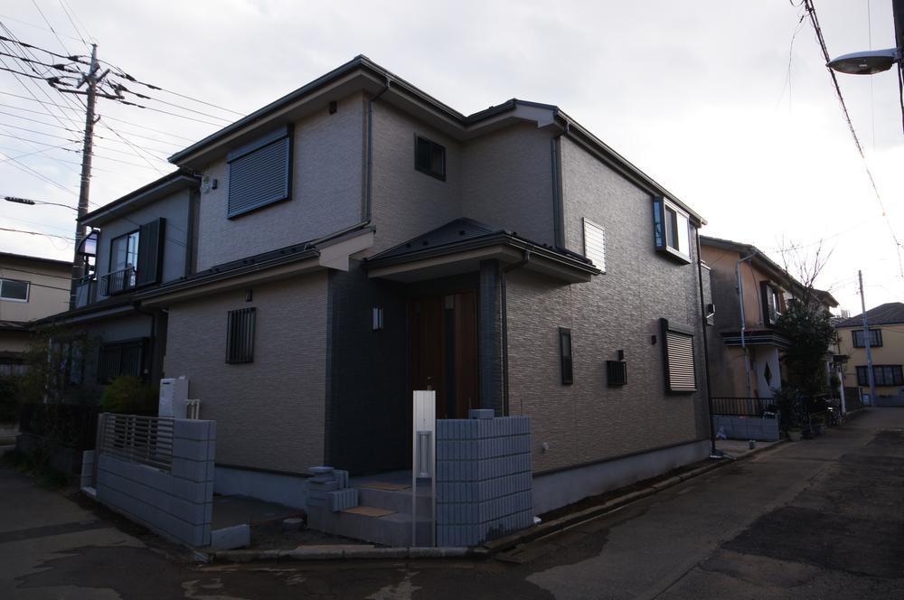 Local photos, including front road